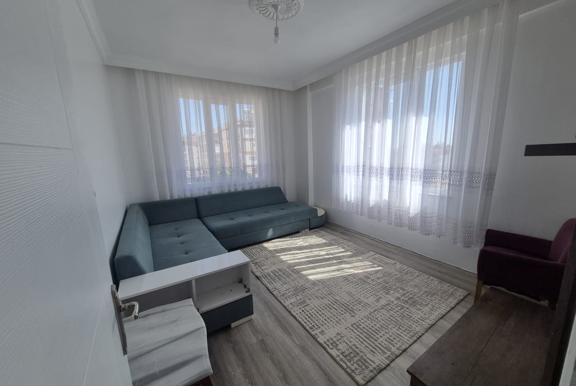TABDUK EMRE MAHALLESİNDE 1+1 ESYALI 70m² KİRALIK DAİRE