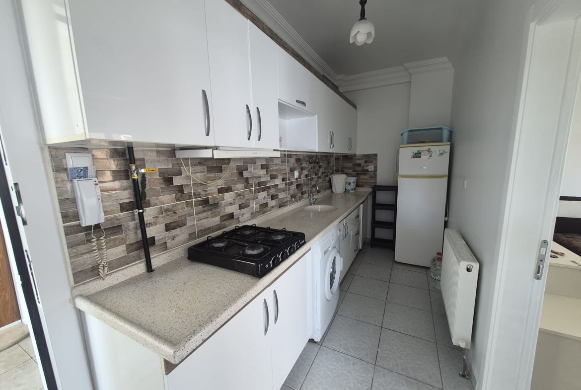 TABDUK EMRE MAHALLESİNDE 1+1 ESYALI 70m² KİRALIK DAİRE