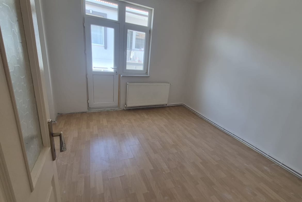 VALİDE SULTAN MAHALLESİ 3+1 KİRALIK DAİRE