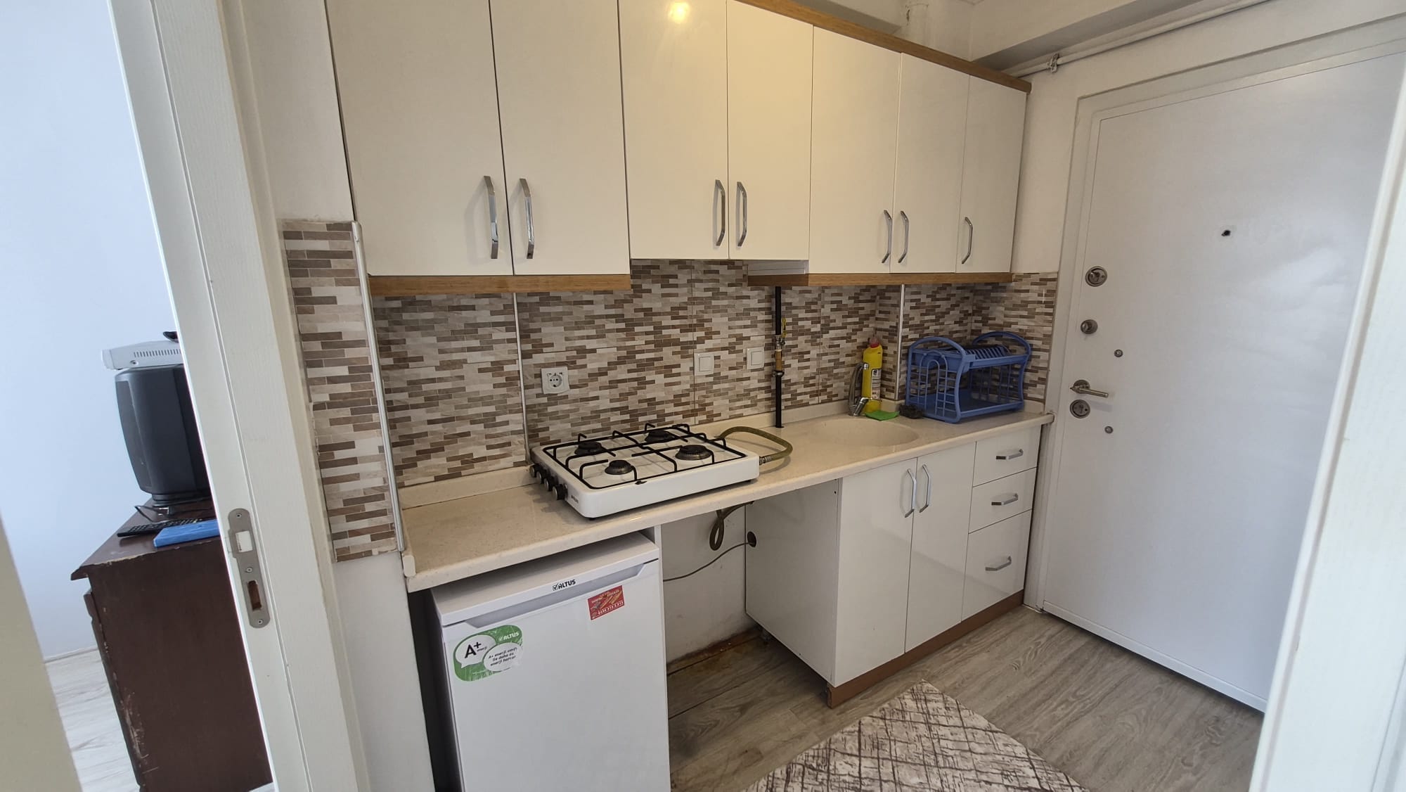 TABDUK EMRE MAHALLESİ 1+1 EŞYALI KİRALIK APART
