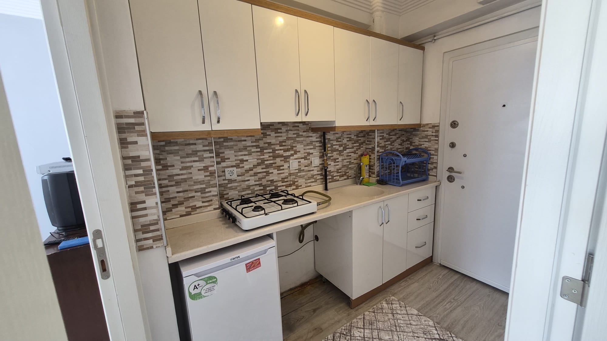 TABDUK EMRE MAHALLESİ 1+1 EŞYALI KİRALIK APART