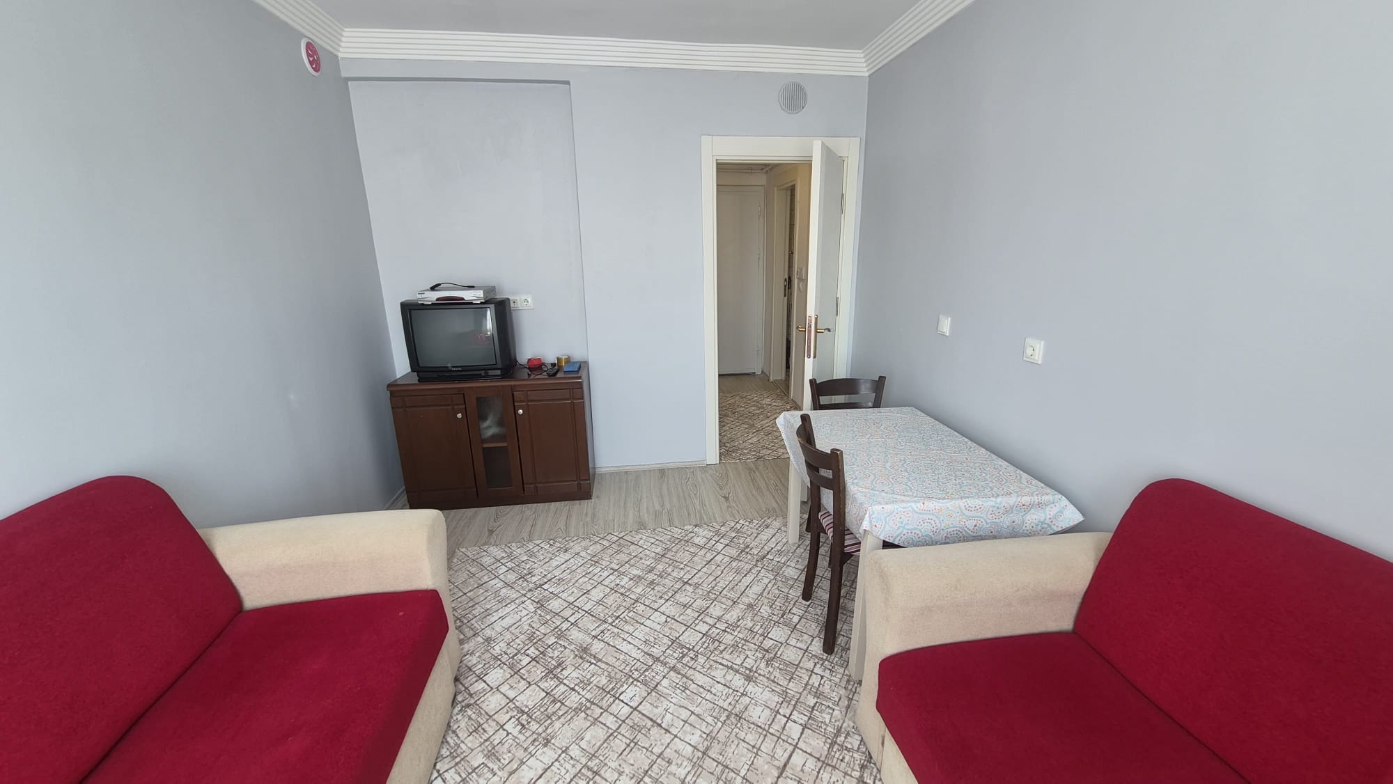TABDUK EMRE MAHALLESİ 1+1 EŞYALI KİRALIK APART