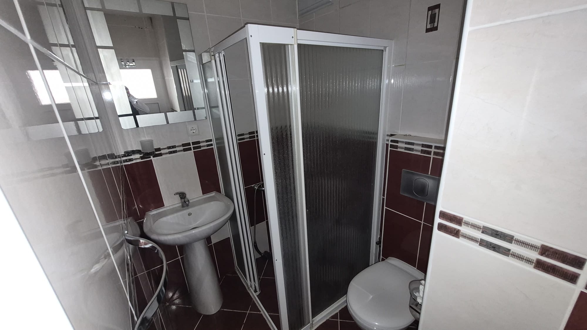 AHMET YESEVİ MAHALLESİ BİFA SİTESİ ARA KAT SATILIK FIRSAT DAİRE