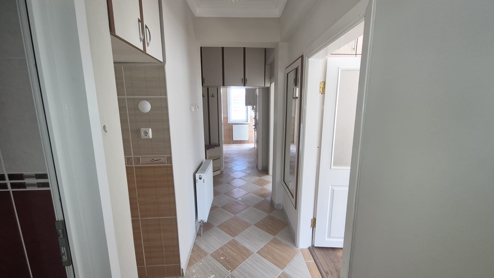 AHMET YESEVİ MAHALLESİ BİFA SİTESİ ARA KAT SATILIK FIRSAT DAİRE