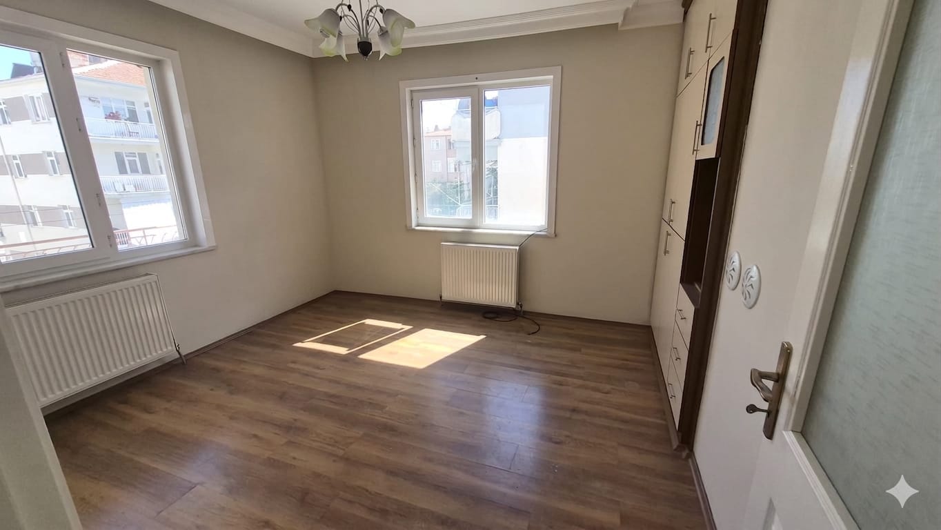 AHMET YESEVİ MAHALLESİ BİFA SİTESİ ARA KAT SATILIK FIRSAT DAİRE
