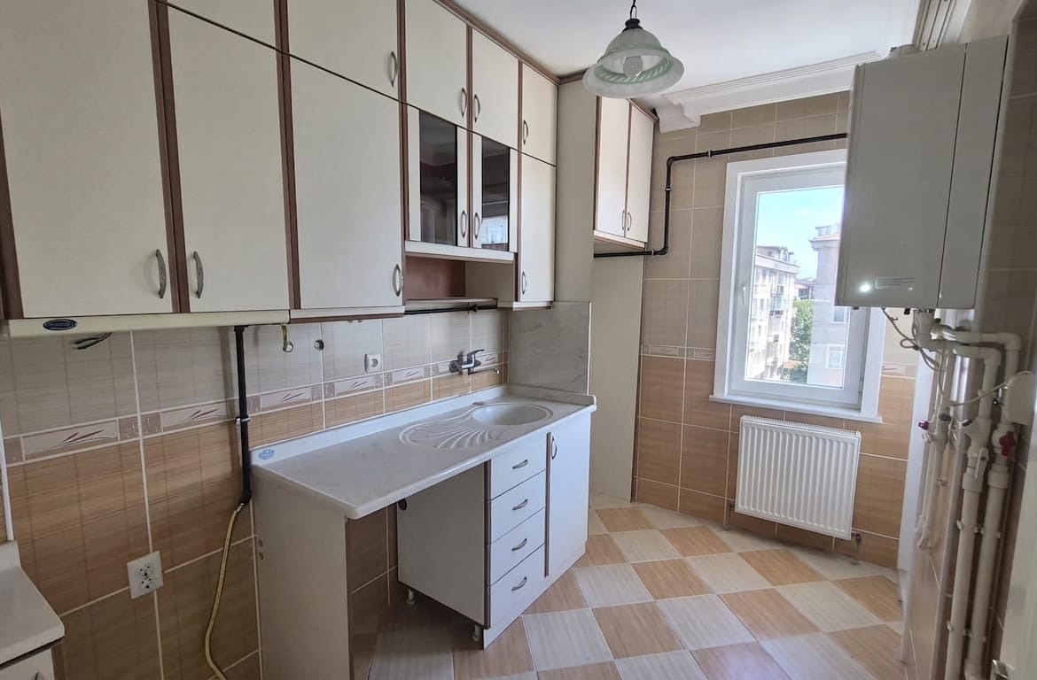AHMET YESEVİ MAHALLESİ BİFA SİTESİ ARA KAT SATILIK FIRSAT DAİRE