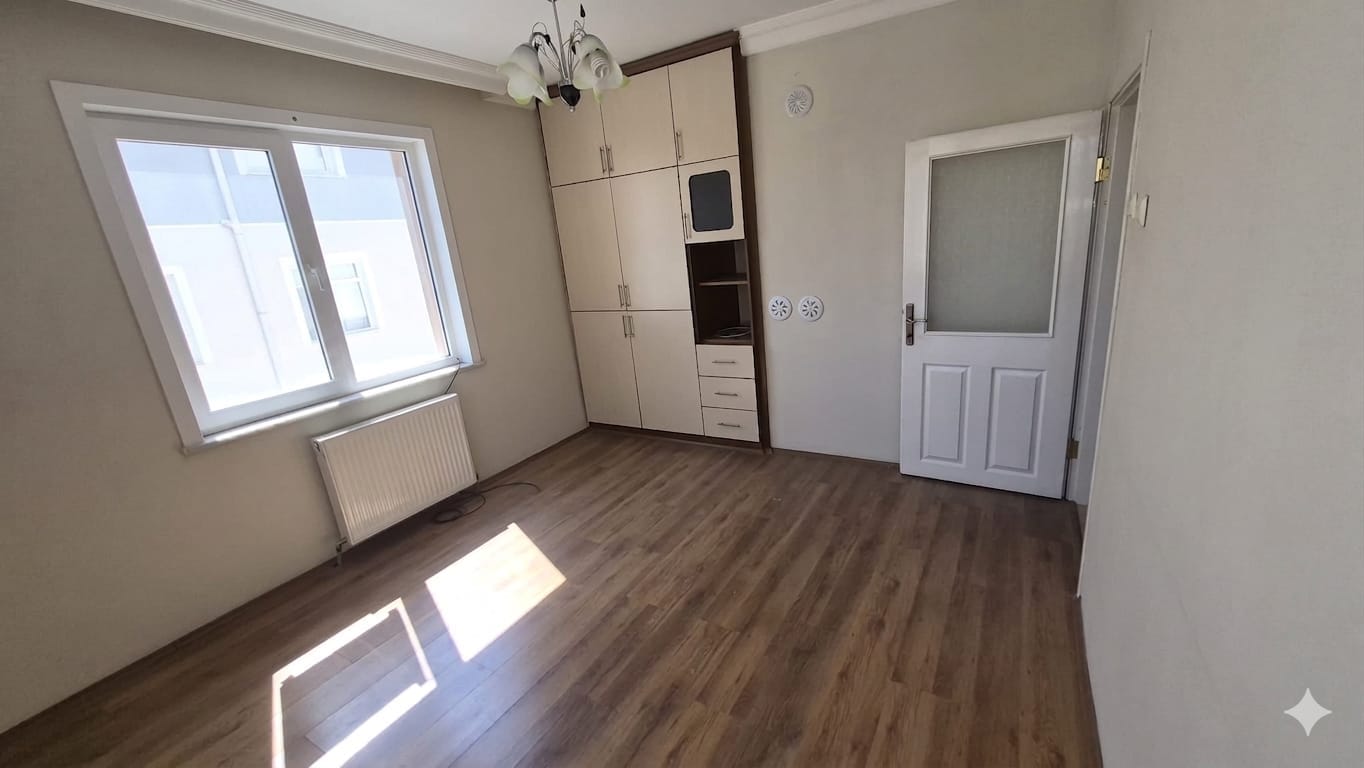 AHMET YESEVİ MAHALLESİ BİFA SİTESİ ARA KAT SATILIK FIRSAT DAİRE