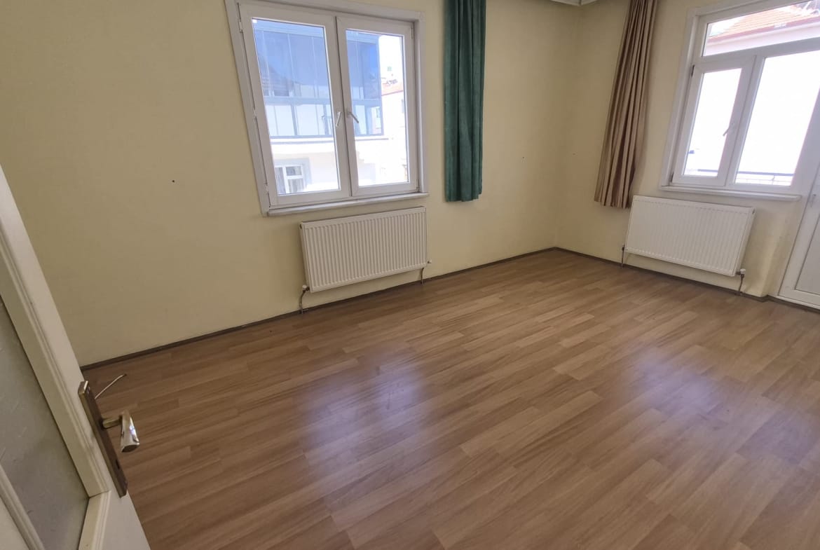 AHMET YESEVİ MAHALLESİ 3+1 FIRSAT DAİRE