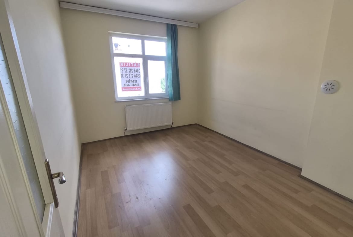 AHMET YESEVİ MAHALLESİ 3+1 FIRSAT DAİRE