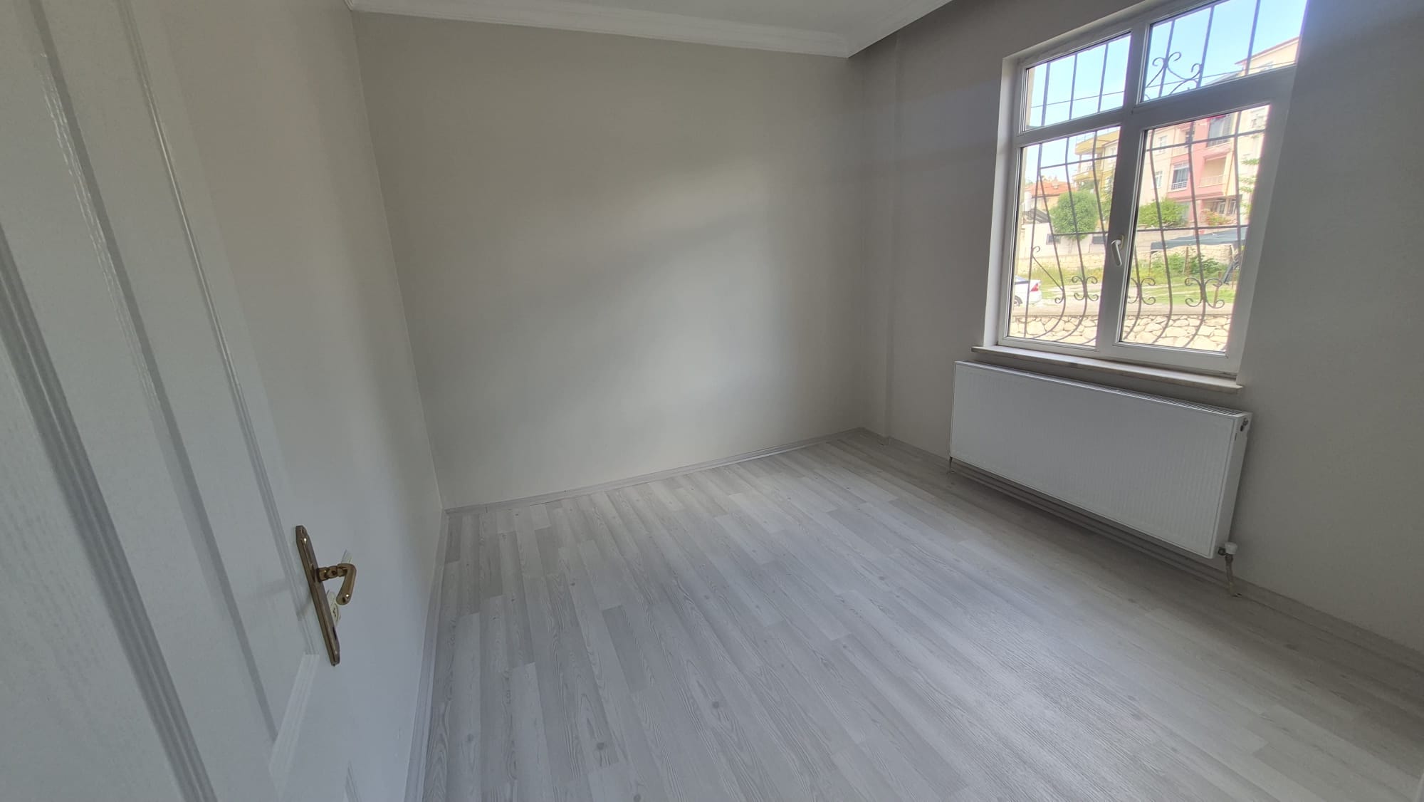 ZEMBİLLİ MAHALLESİ 3+1 YÜKSEK ZEMİN KAT FIRSAT DAİRE