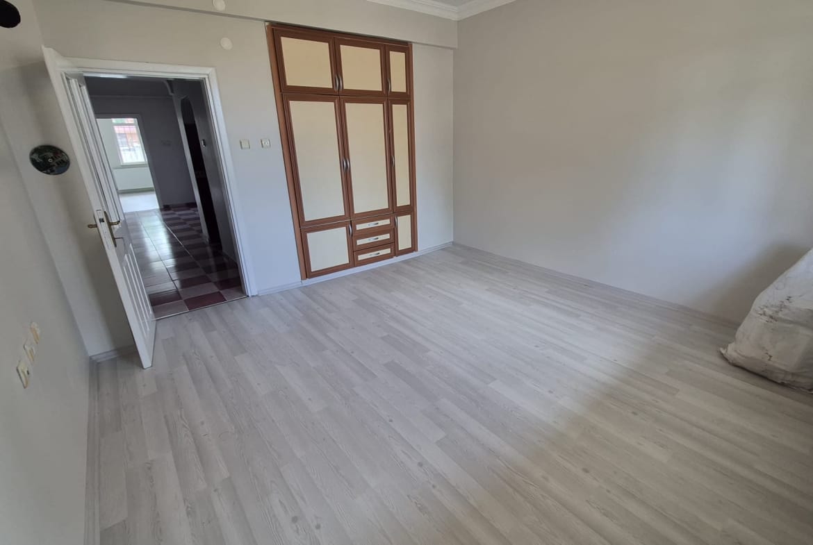 ZEMBİLLİ MAHALLESİ 3+1 YÜKSEK ZEMİN KAT FIRSAT DAİRE