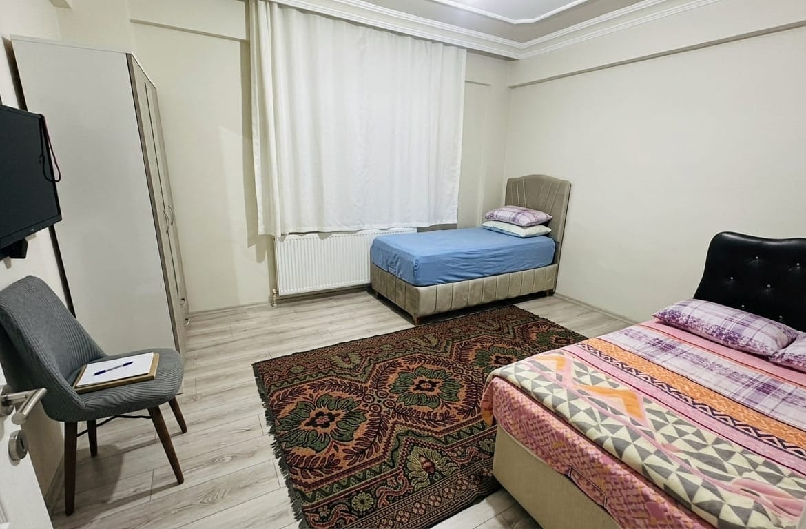 HÜRRİYET MAHALLESİNDE GARAJLI SATILIK FIRSAT DAİRE
