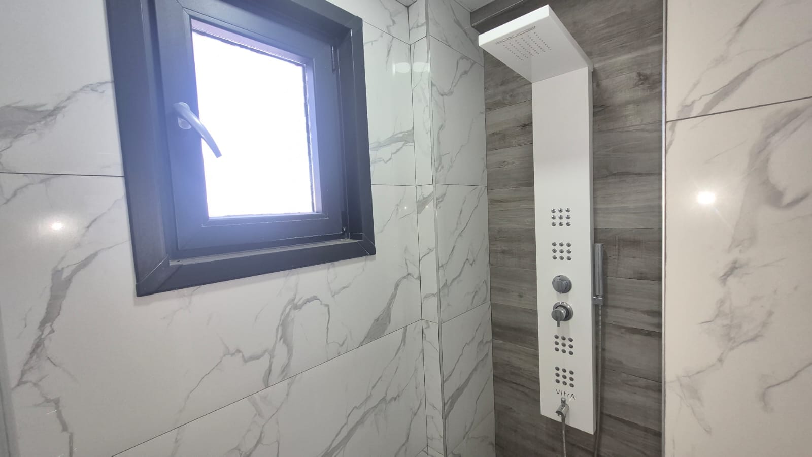 İBRAHİM HAKKI KONYALI MAHALLESİNDE LÜKS 3+1 SATILIK DAİRE