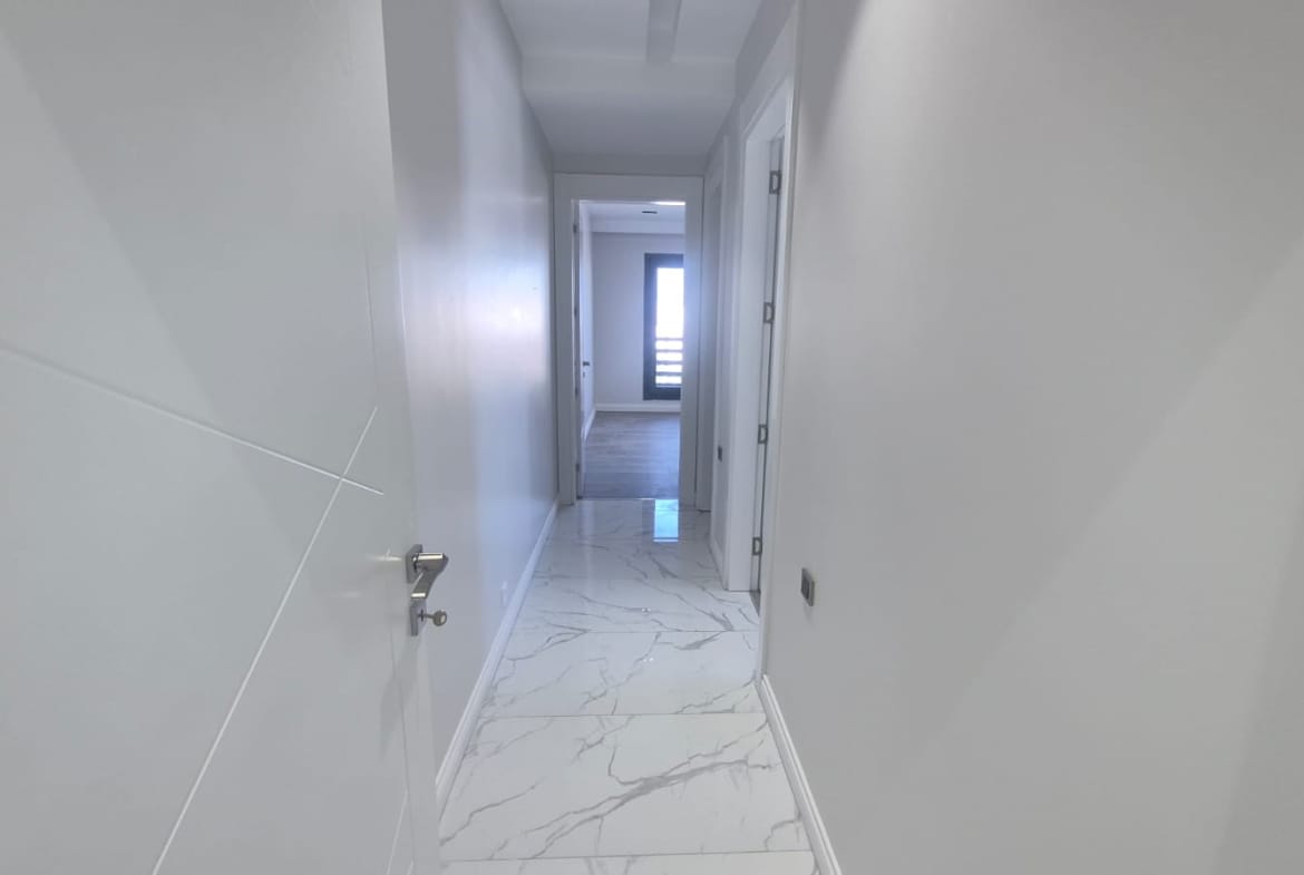 İBRAHİM HAKKI KONYALI MAHALLESİNDE LÜKS 3+1 SATILIK DAİRE