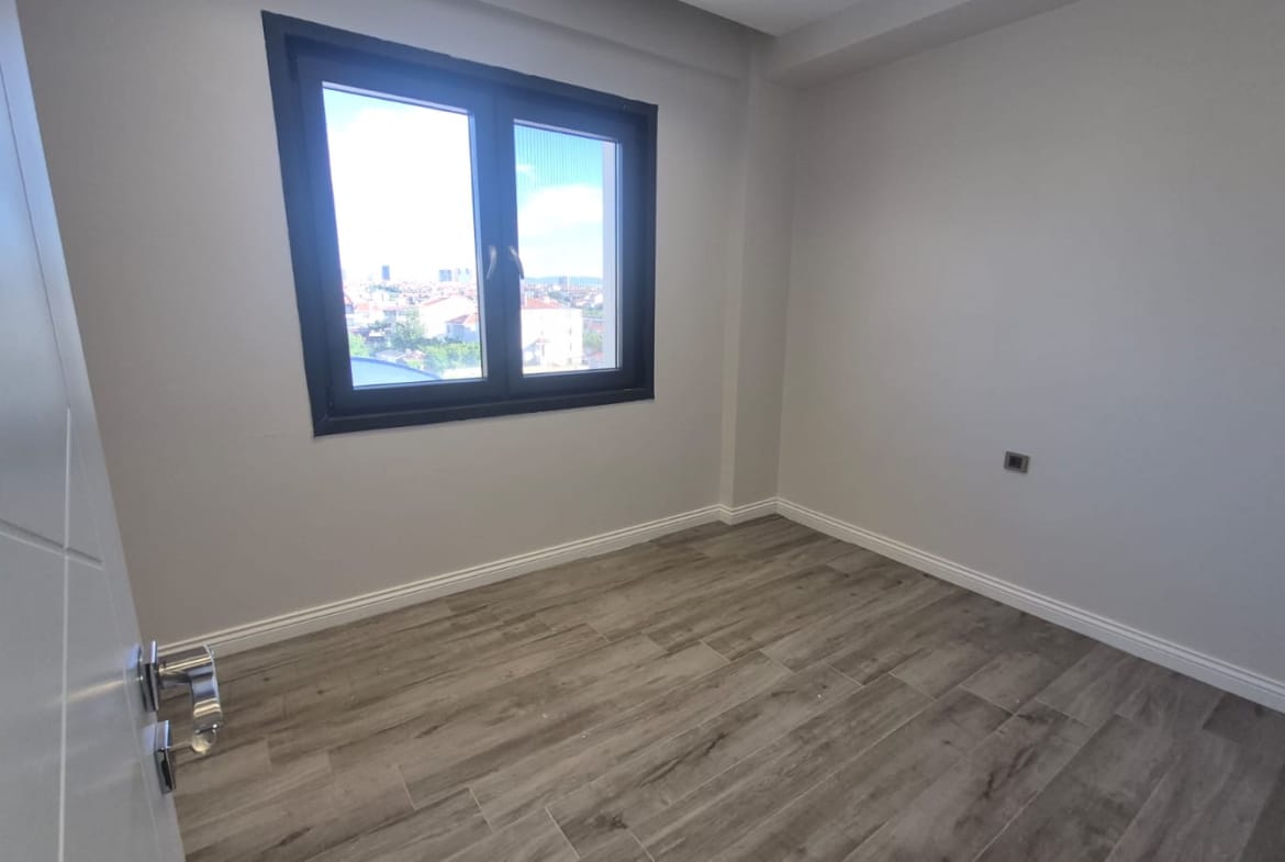 İBRAHİM HAKKI KONYALI MAHALLESİNDE LÜKS 3+1 SATILIK DAİRE