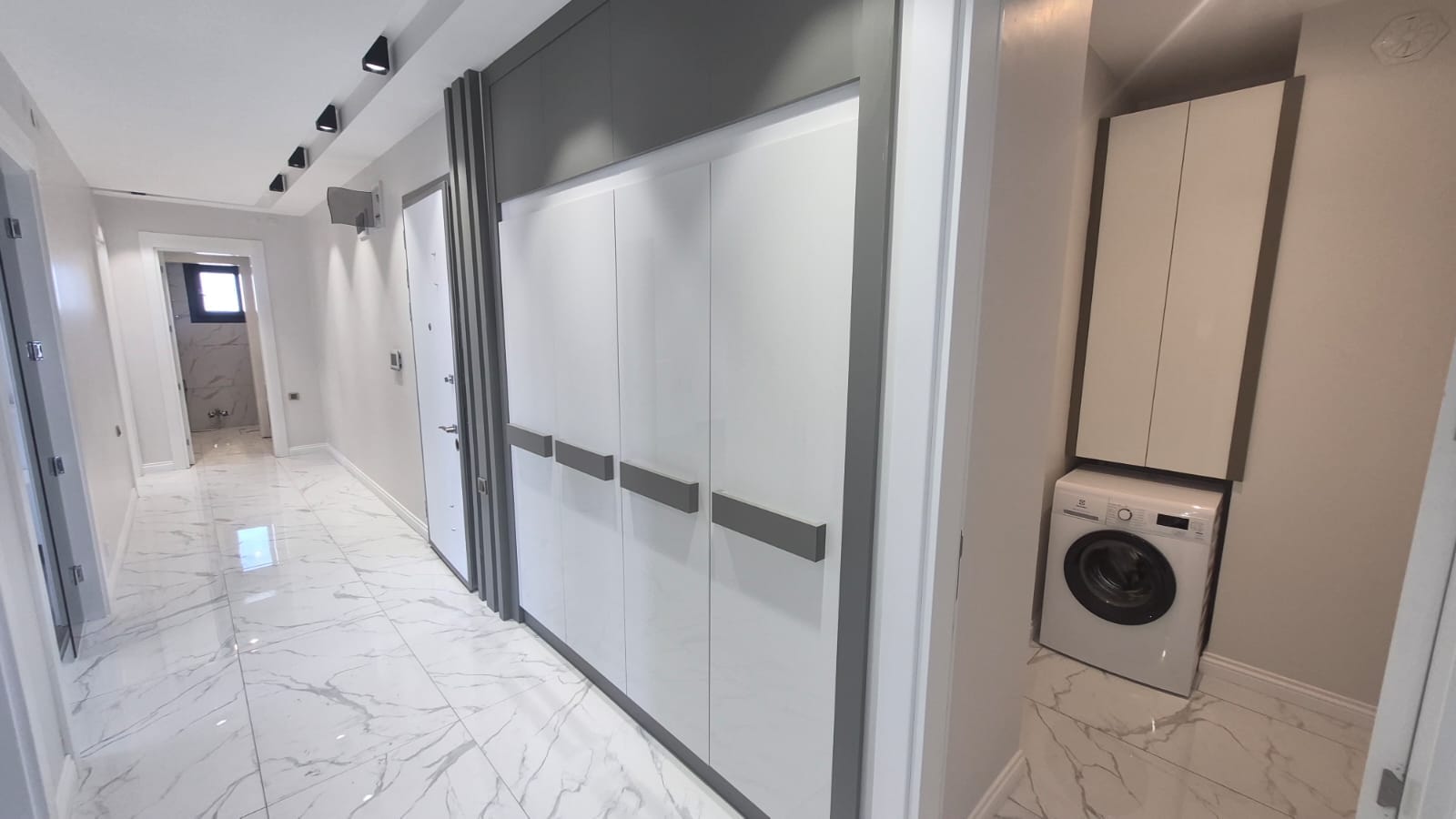 İBRAHİM HAKKI KONYALI MAHALLESİNDE LÜKS 3+1 SATILIK DAİRE