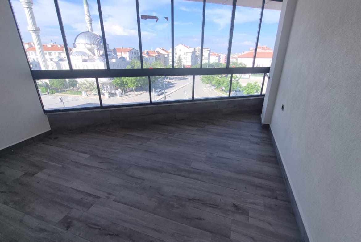 İBRAHİM HAKKI KONYALI MAHALLESİNDE LÜKS 3+1 SATILIK DAİRE