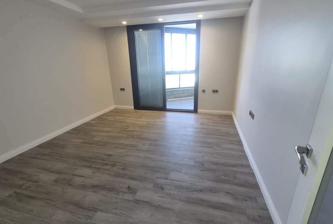 İBRAHİM HAKKI KONYALI MAHALLESİNDE LÜKS 3+1 SATILIK DAİRE