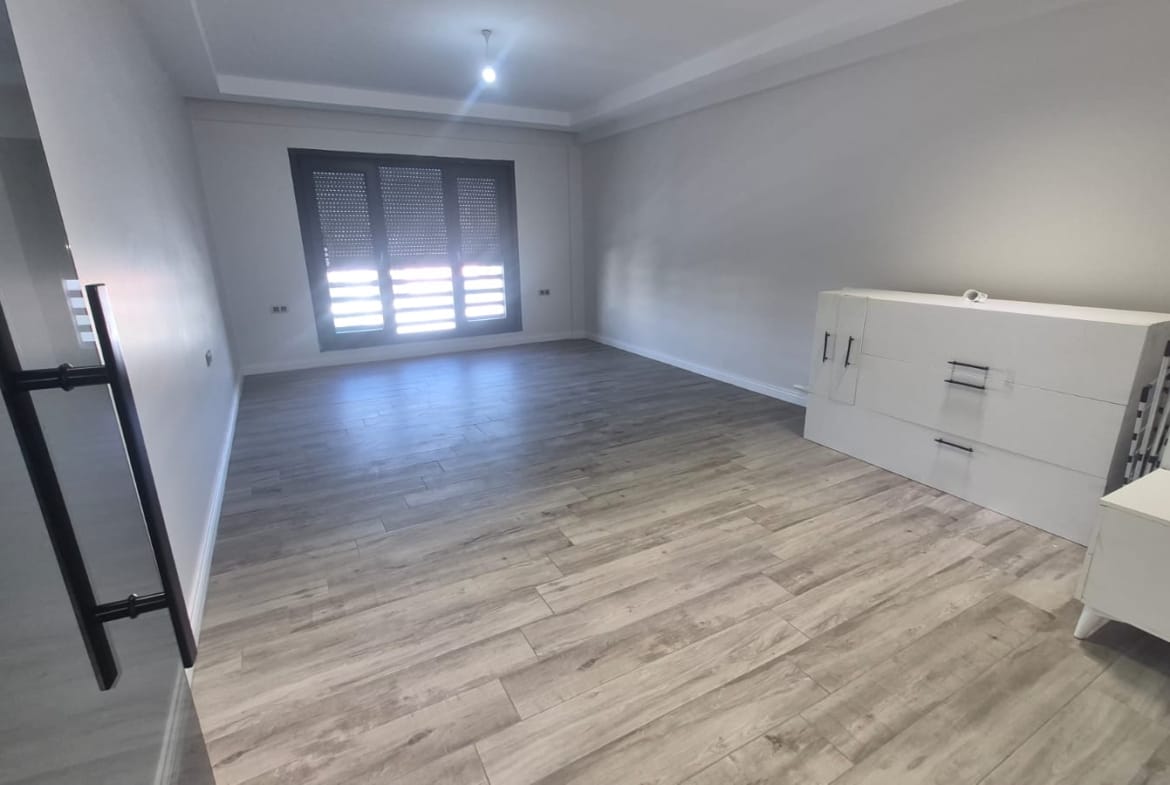 İBRAHİM HAKKI KONYALI MAHALLESİNDE LÜKS 3+1 SATILIK DAİRE