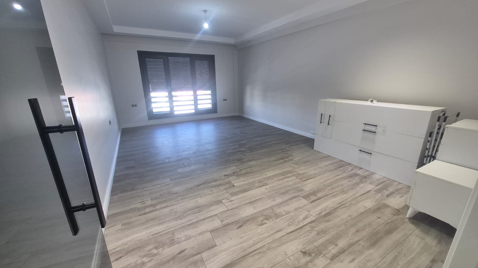 İBRAHİM HAKKI KONYALI MAHALLESİNDE LÜKS 3+1 SATILIK DAİRE