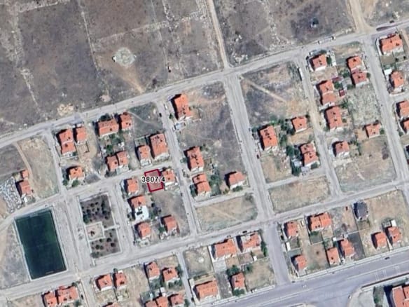 ÜNİVERSİTE MAHALLESİ SATILIK ARSA