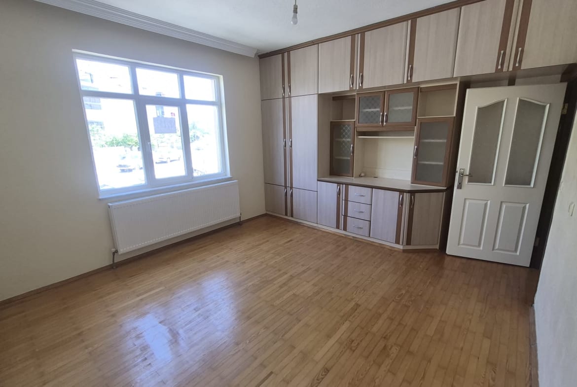 MÜMİNE HATUN MAHALLESİ KİRALIK 2+1 DAİRE