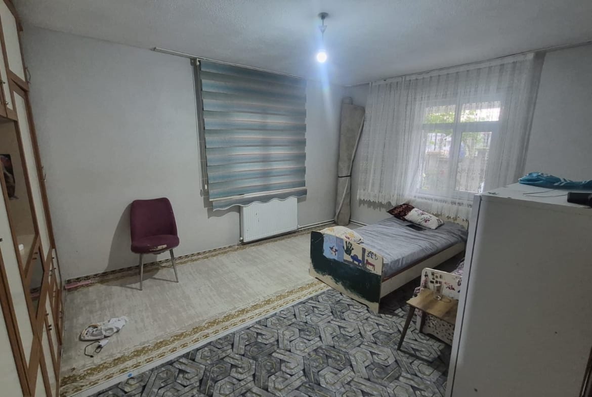 MÜMİNE HATUN MAHALLESİ 2+1 SATILIK FIRSAT DAİRE
