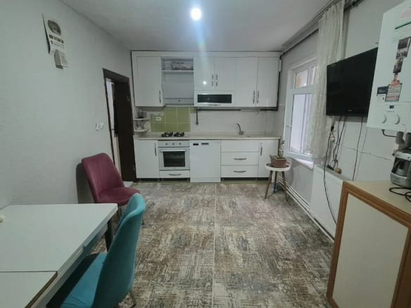 MÜMİNE HATUN MAHALLESİ 2+1 SATILIK FIRSAT DAİRE