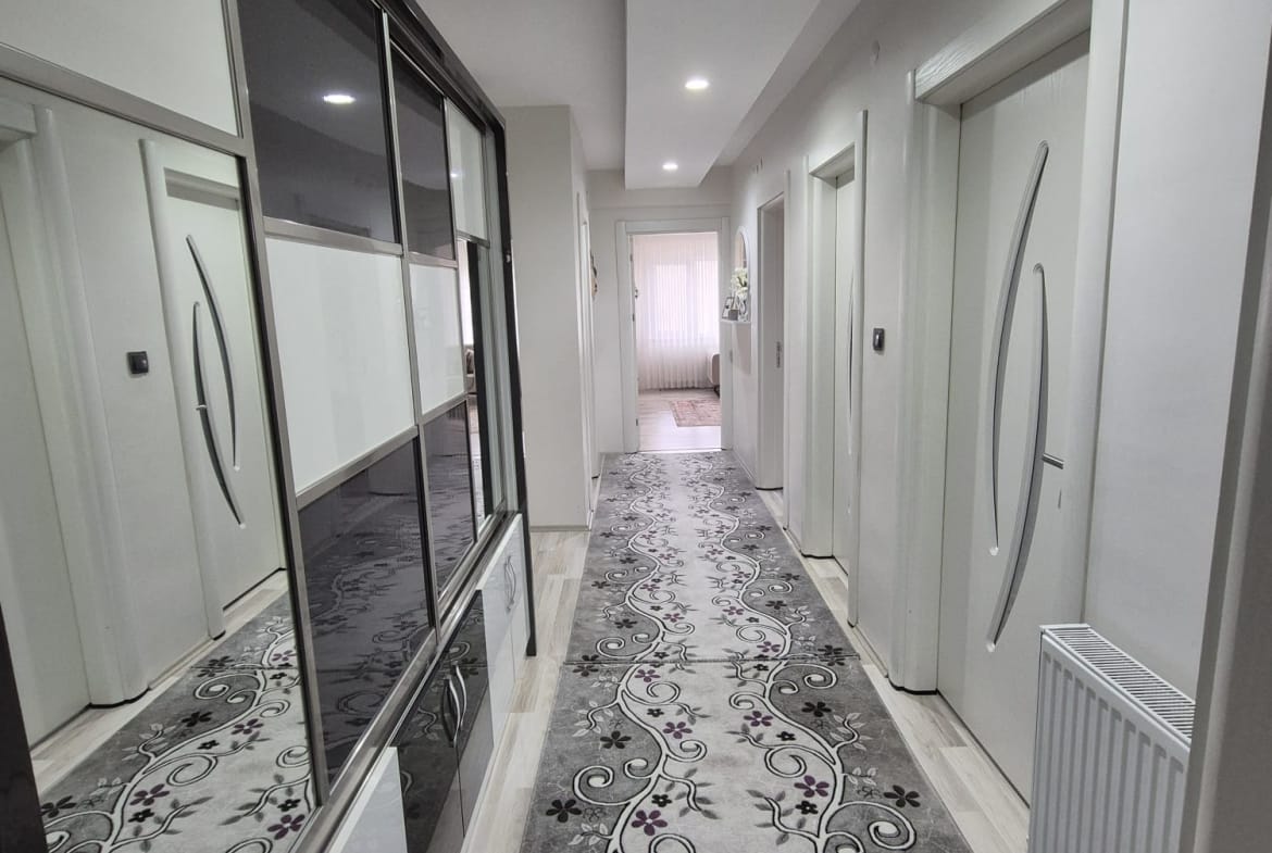 PİRİ REİS MAHALLESİ SATILIK 3+1 DAİRE