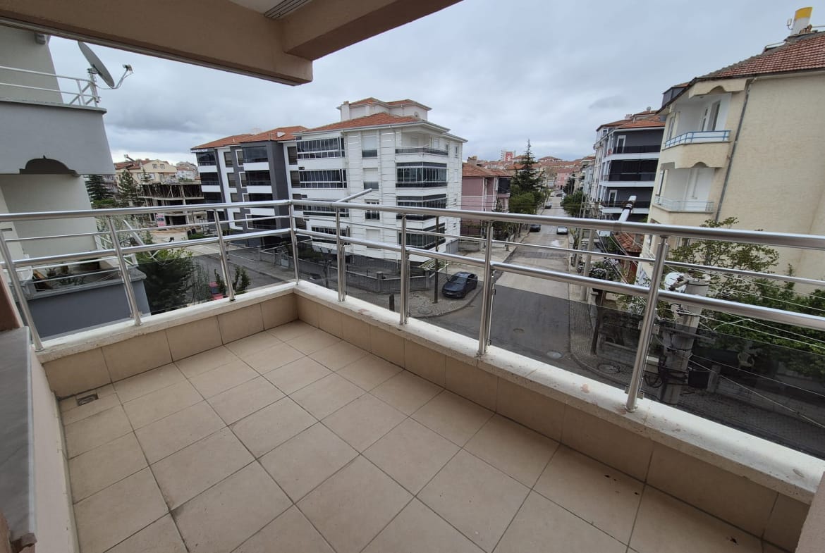 PİRİ REİS MAHALLESİ SATILIK 3+1 DAİRE