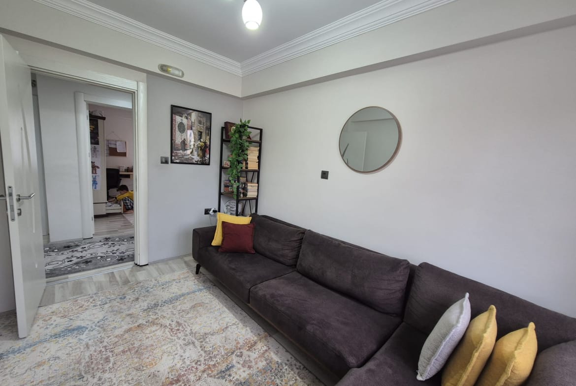 PİRİ REİS MAHALLESİ SATILIK 3+1 DAİRE