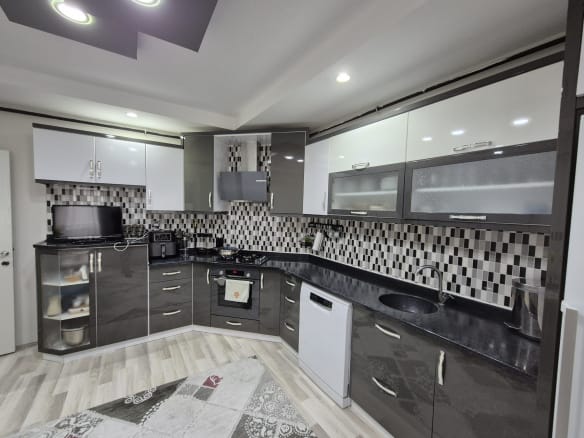 PİRİ REİS MAHALLESİ SATILIK 3+1 DAİRE