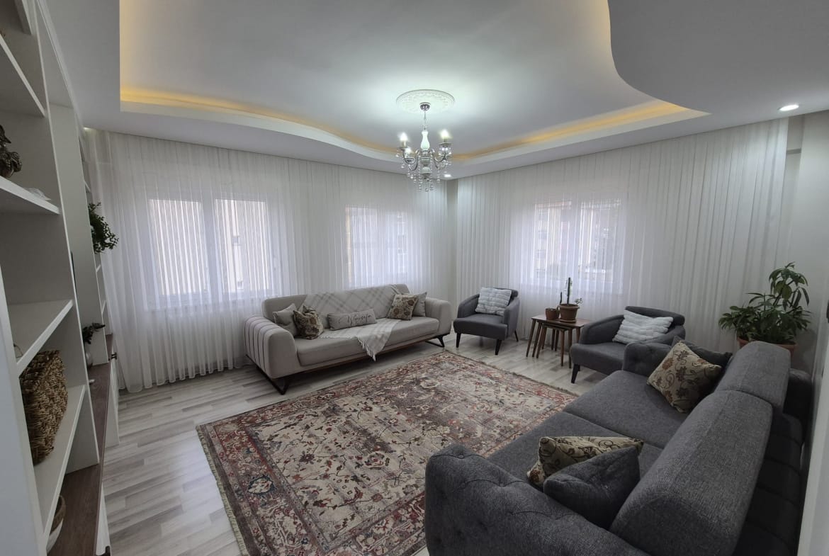 PİRİ REİS MAHALLESİ SATILIK 3+1 DAİRE