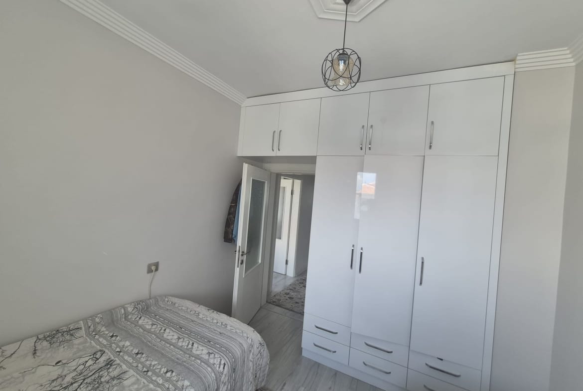 ÇELTEK MAHALLESİNDE 2+1 BİREYSEL GARAJLI FIRSAT DAİRE