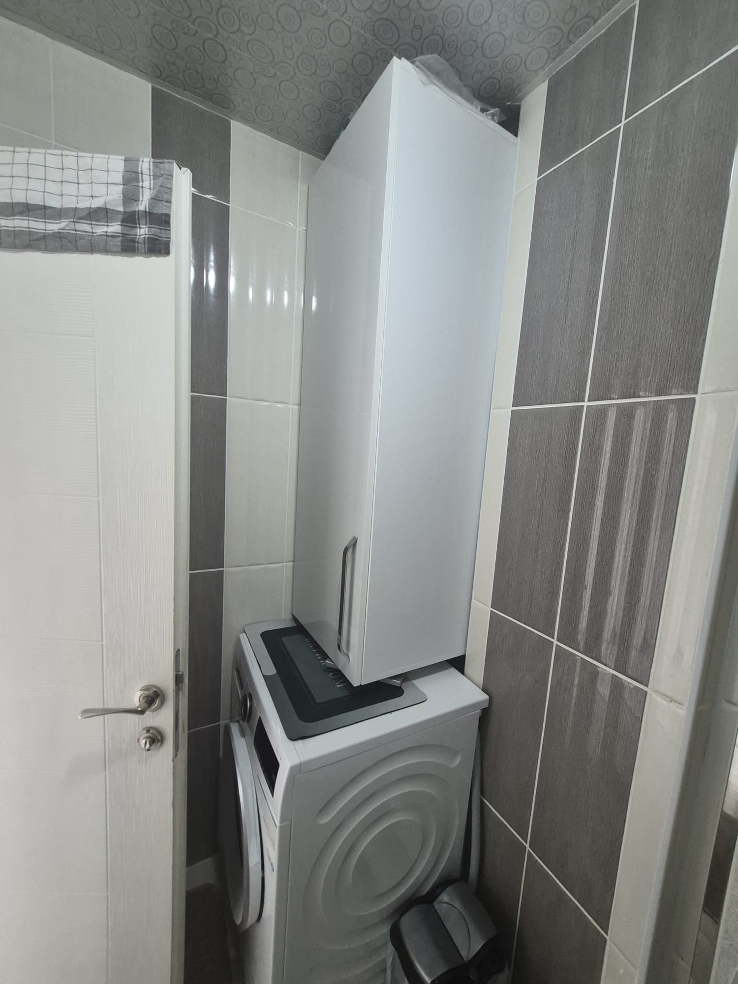 ÇELTEK MAHALLESİNDE 2+1 BİREYSEL GARAJLI FIRSAT DAİRE