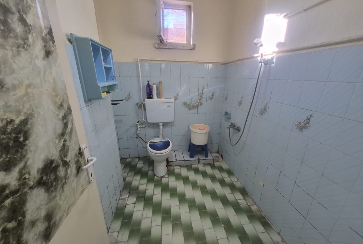 AHMET YESEVİ MAHALLESİNDE ERZAFER SİTESİ 2+1 SATILIK DAİRE