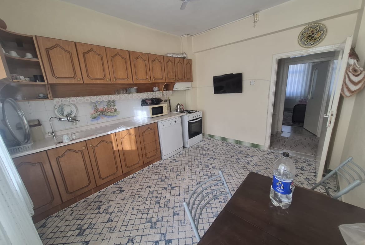 AHMET YESEVİ MAHALLESİNDE ERZAFER SİTESİ 2+1 SATILIK DAİRE