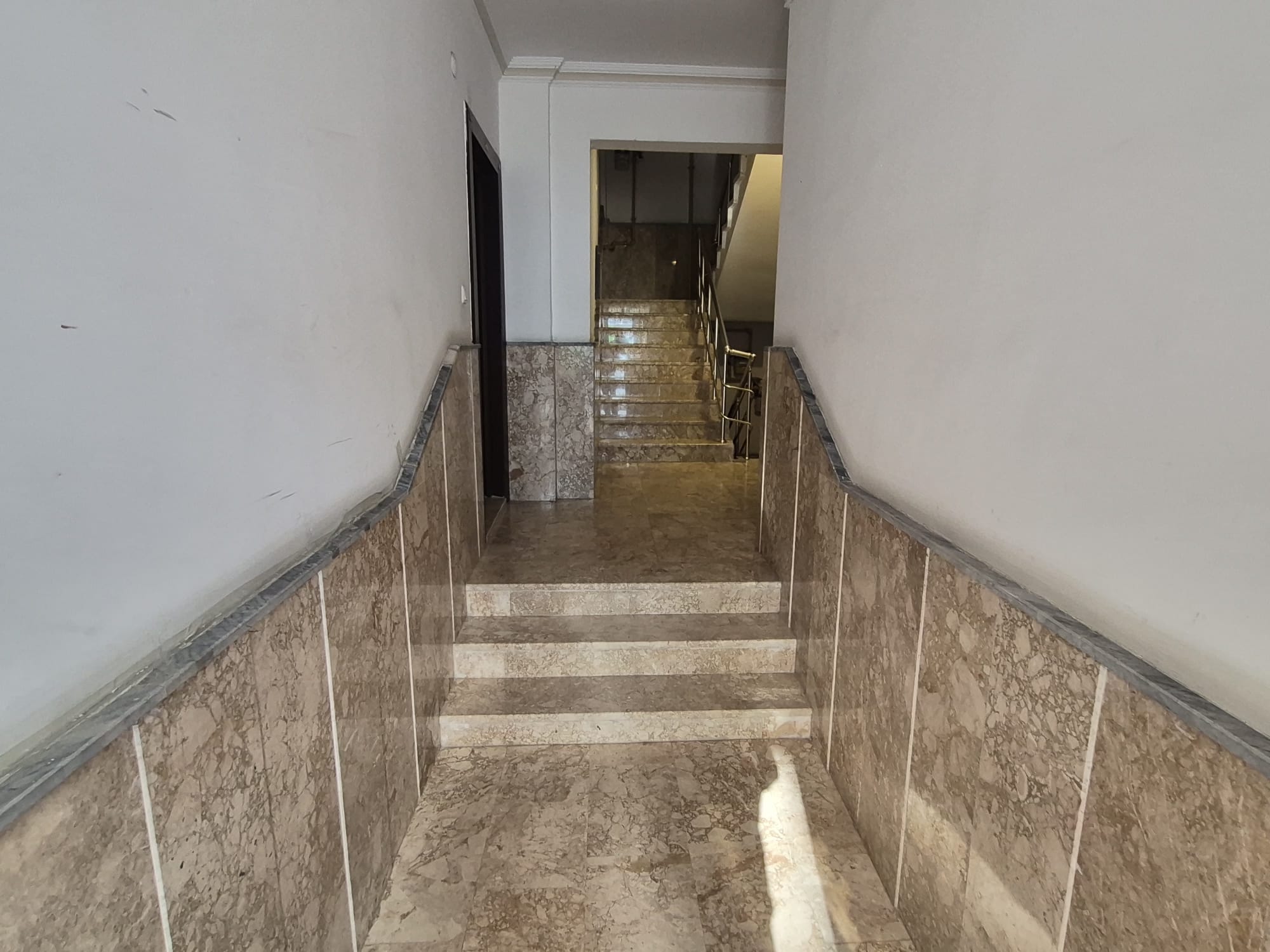 CEDİT MAHALLESİNDE SATILIK 3+1 DAİRE