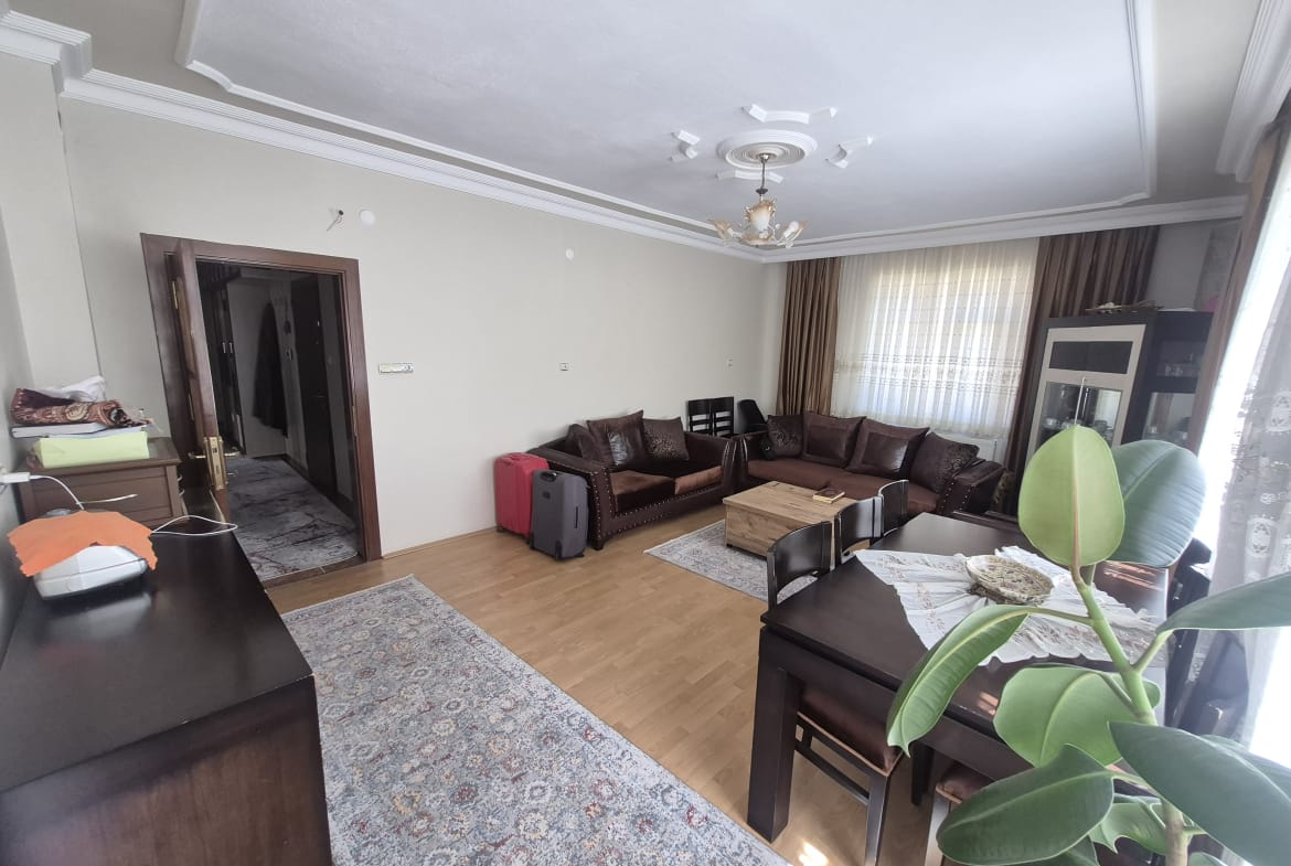 İMARET MAHALLESİ 4+1 ASANSÖRLÜ ARA KAT SATILIK DAİRE