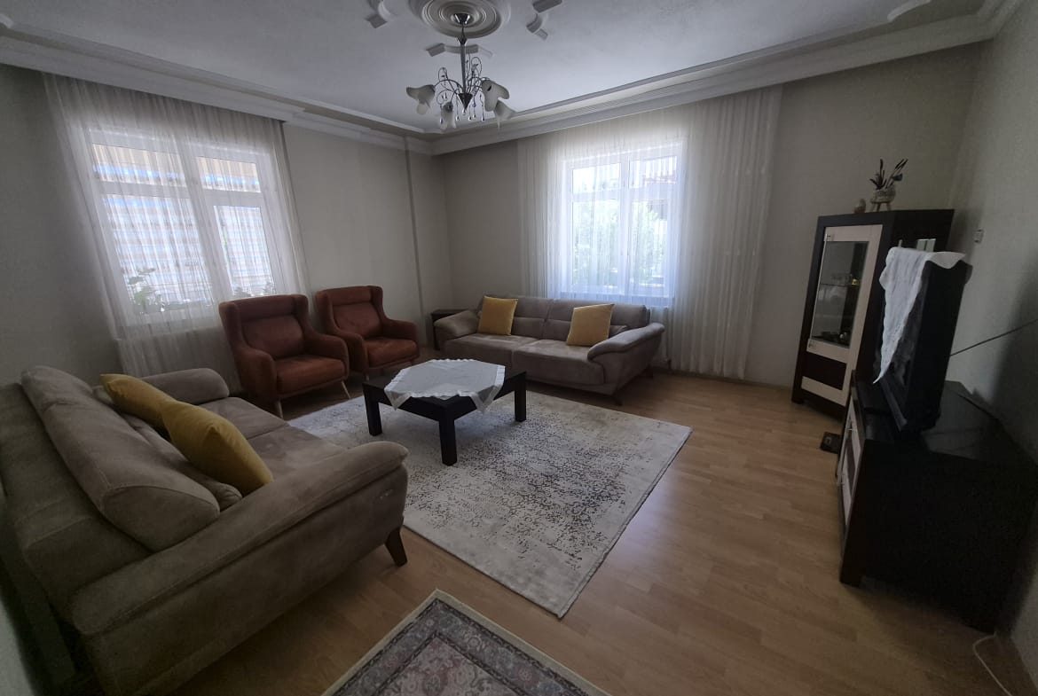 İMARET MAHALLESİ 4+1 ASANSÖRLÜ ARA KAT SATILIK DAİRE