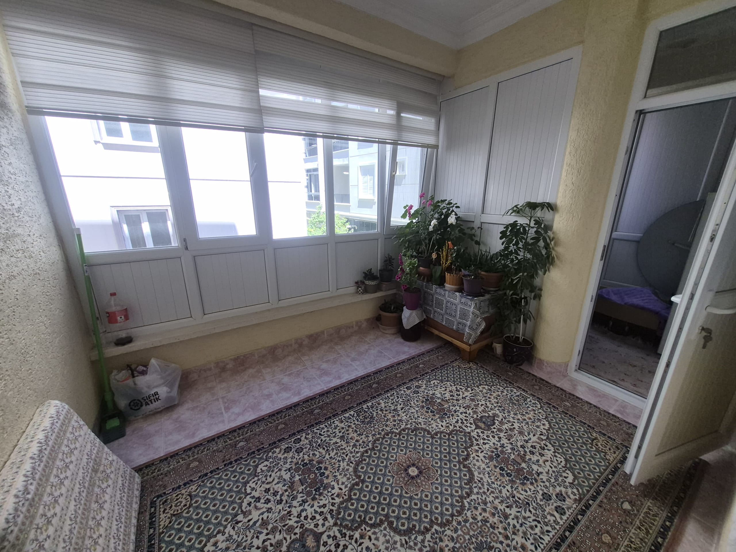 İMARET MAHALLESİ 4+1 ASANSÖRLÜ ARA KAT SATILIK DAİRE