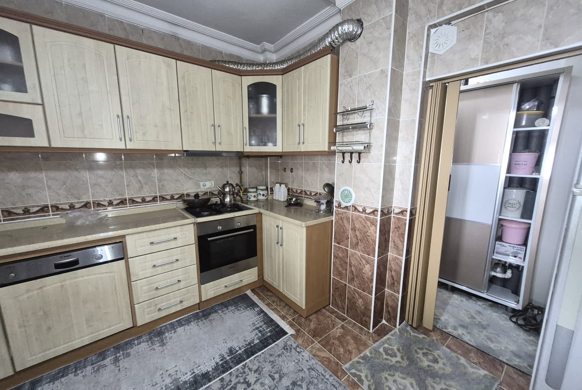 İMARET MAHALLESİ 4+1 ASANSÖRLÜ ARA KAT SATILIK DAİRE