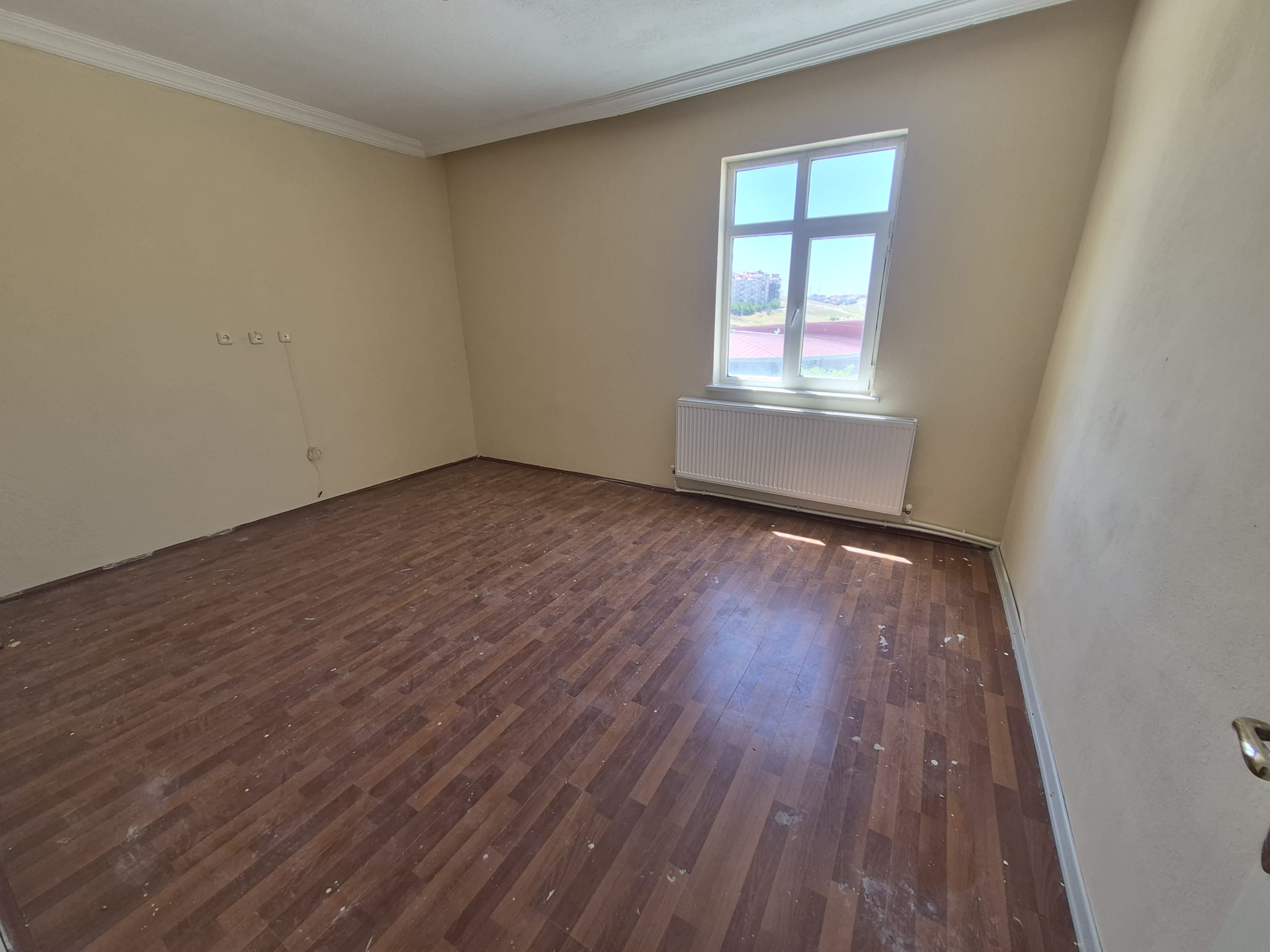 TABDUK EMRE MAHALLESİ 3+1 KİRALIK DAİRE