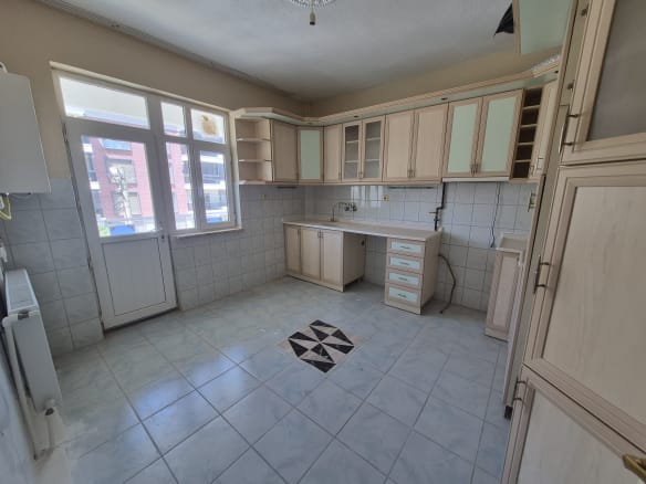 TABDUK EMRE MAHALLESİ 3+1 KİRALIK DAİRE