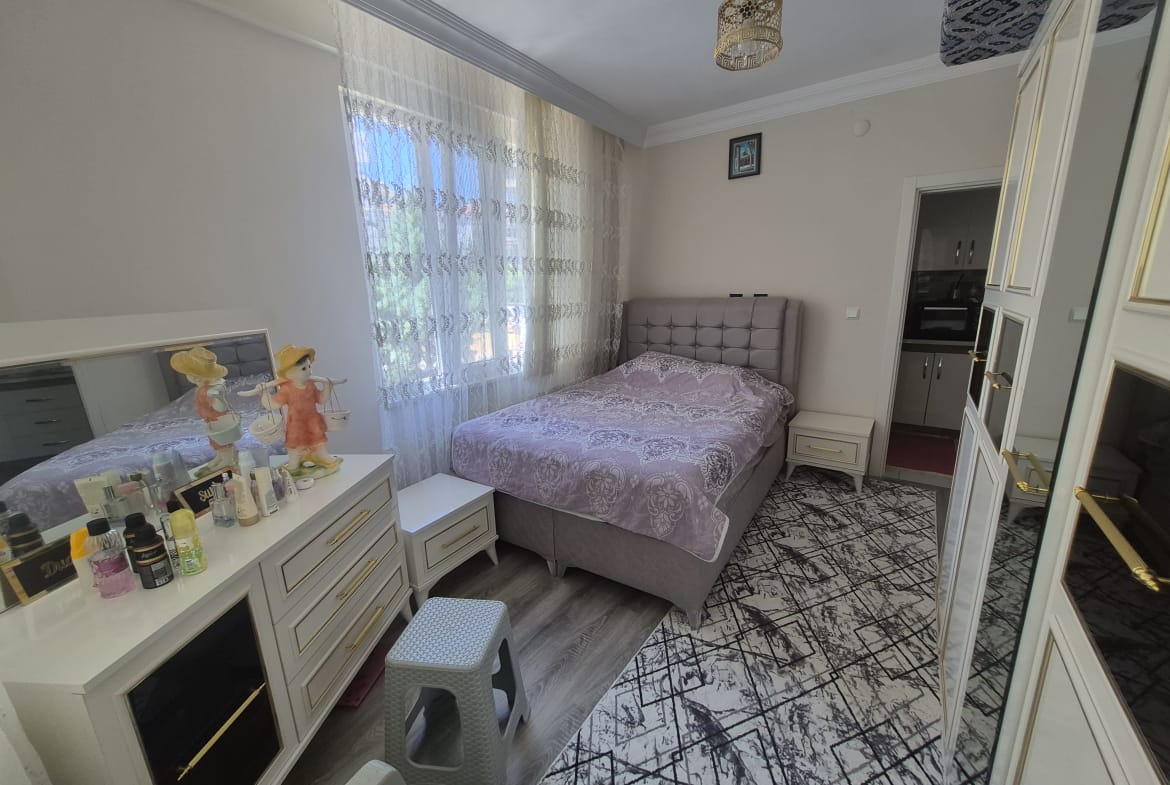 TABDUK EMRE MAHALLESİ SATILIK 1+1 APART 60 m²