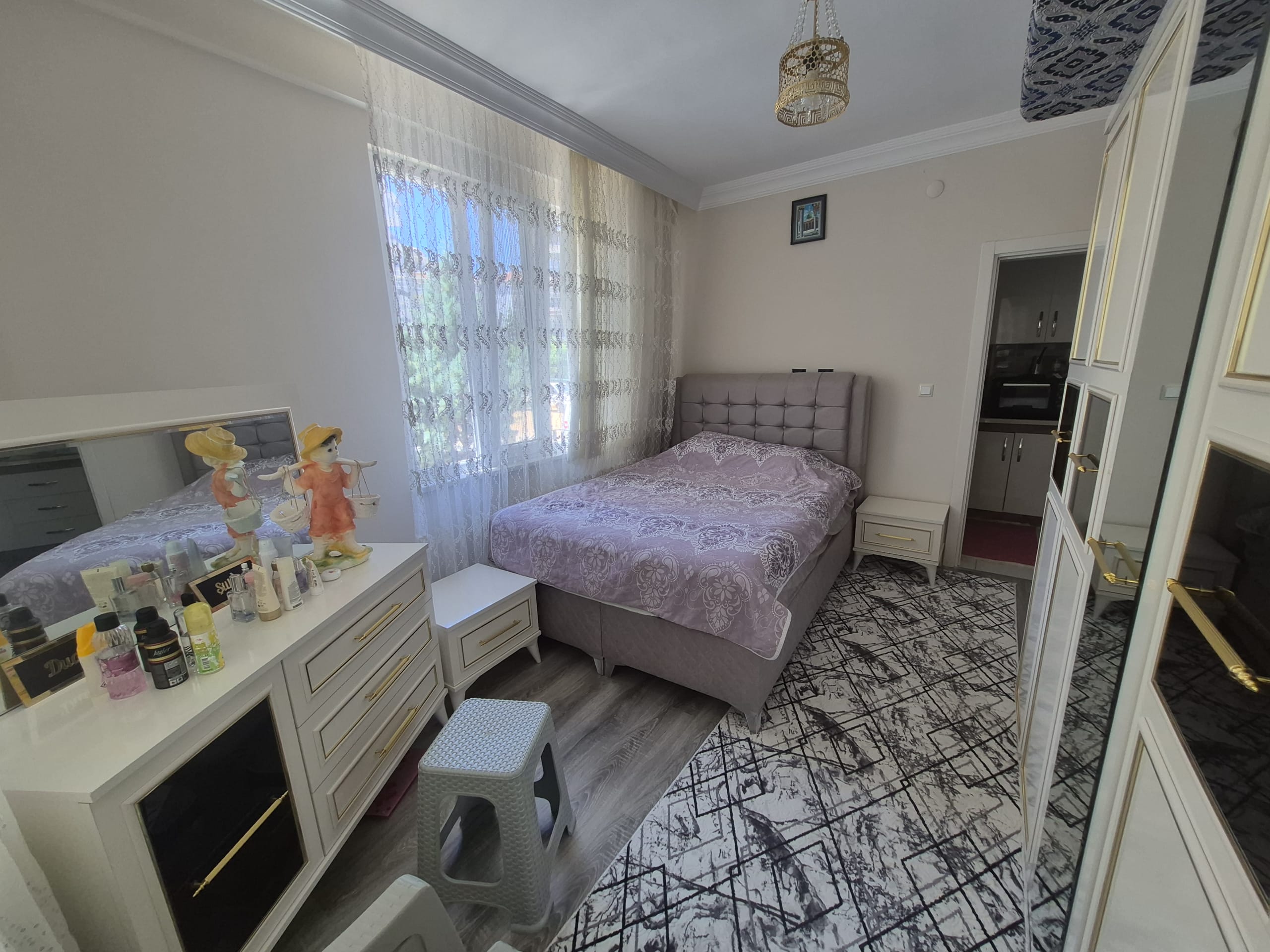 TABDUK EMRE MAHALLESİ SATILIK 1+1 APART 60 m²