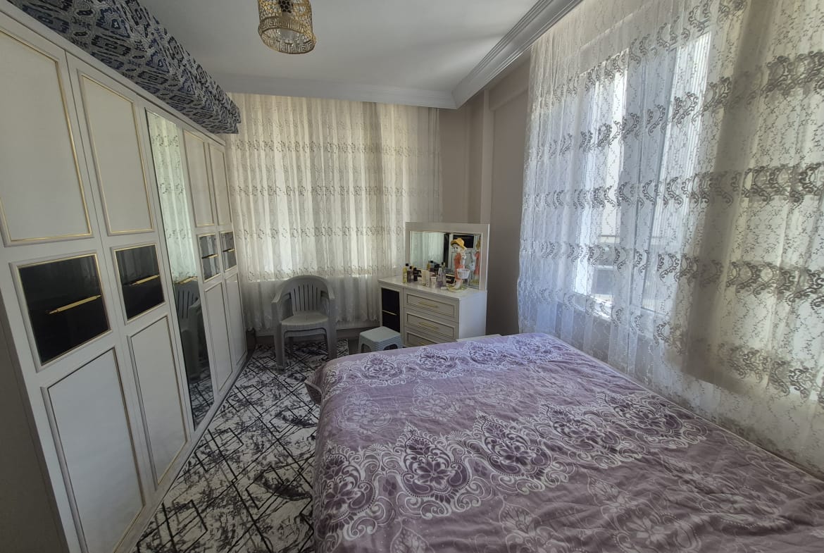 TABDUK EMRE MAHALLESİ SATILIK 1+1 APART 60 m²