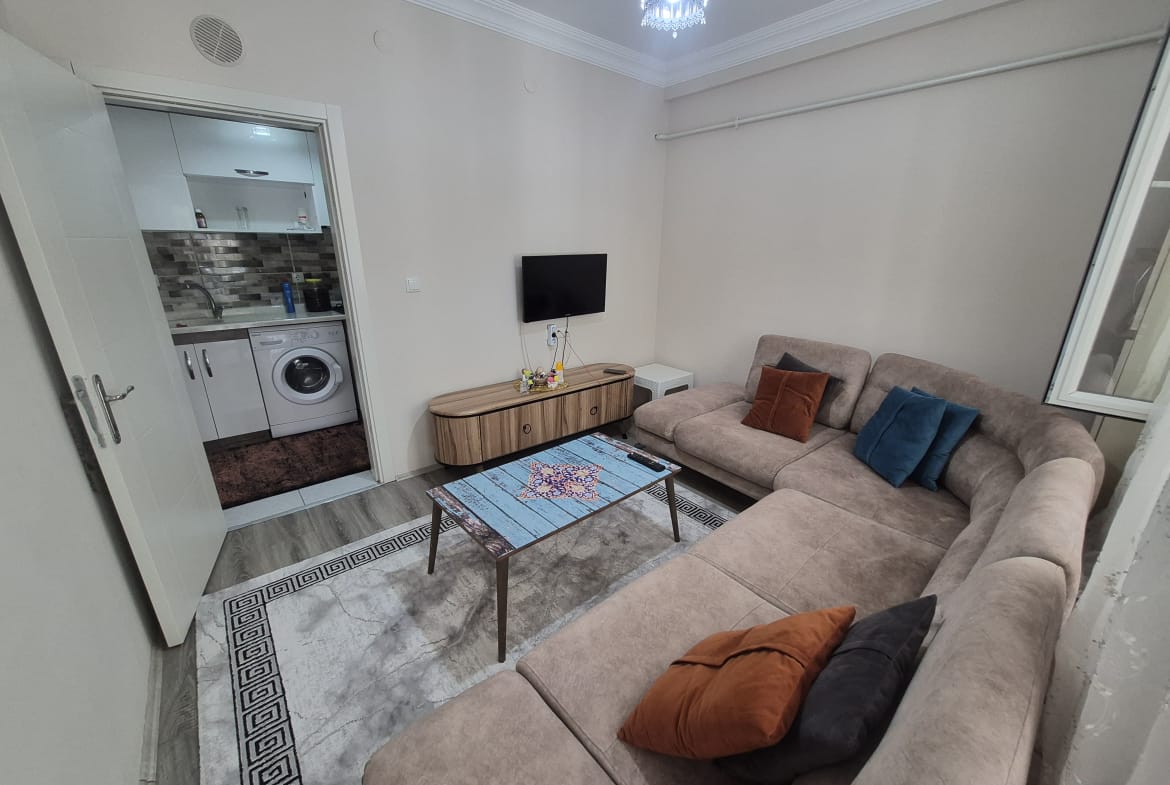 TABDUK EMRE MAHALLESİ SATILIK 1+1 APART 60 m²