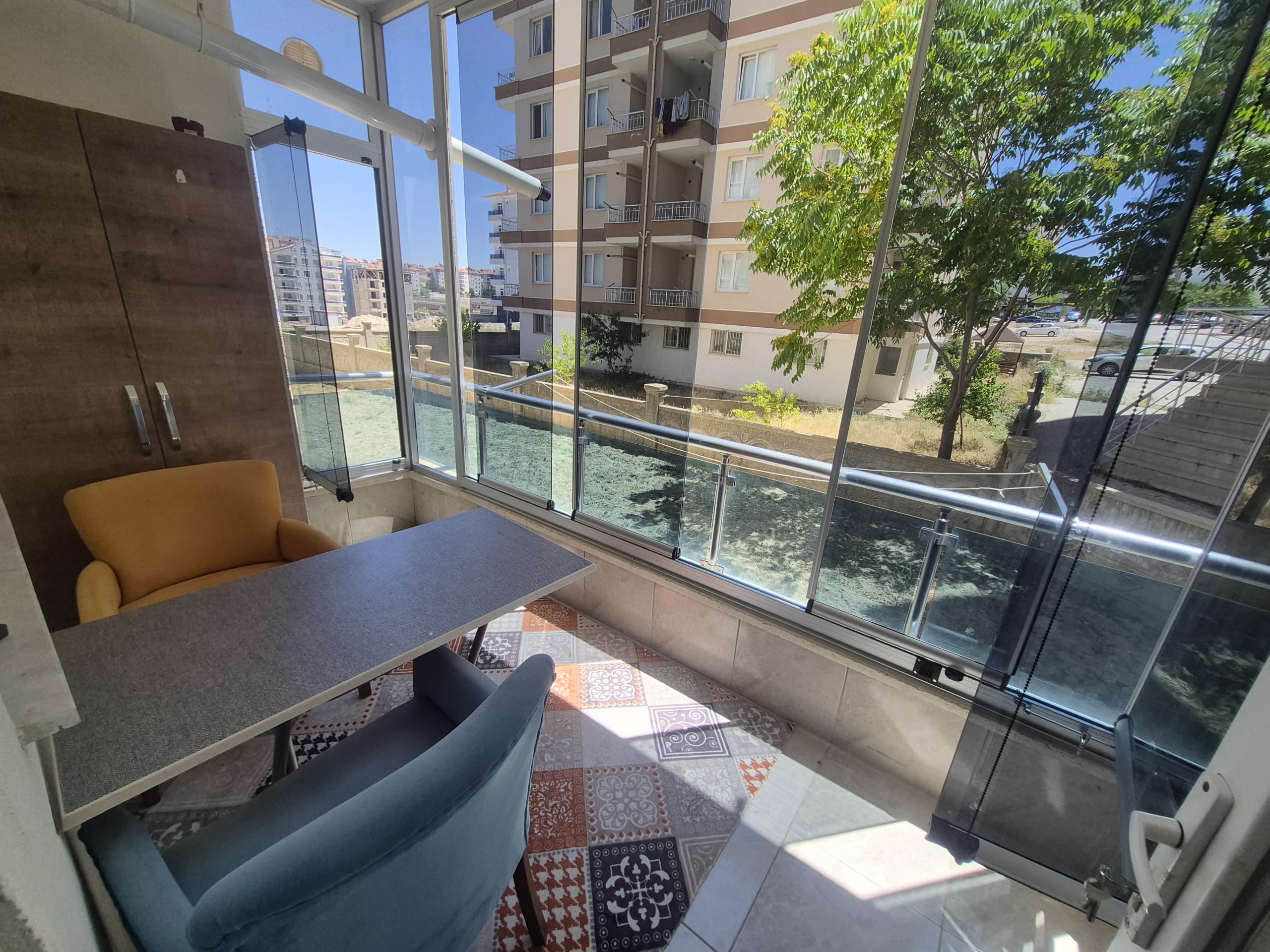 TABDUK EMRE MAHALLESİ SATILIK 1+1 APART 60 m²