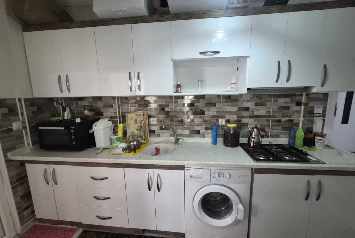 TABDUK EMRE MAHALLESİ SATILIK 1+1 APART 60 m²